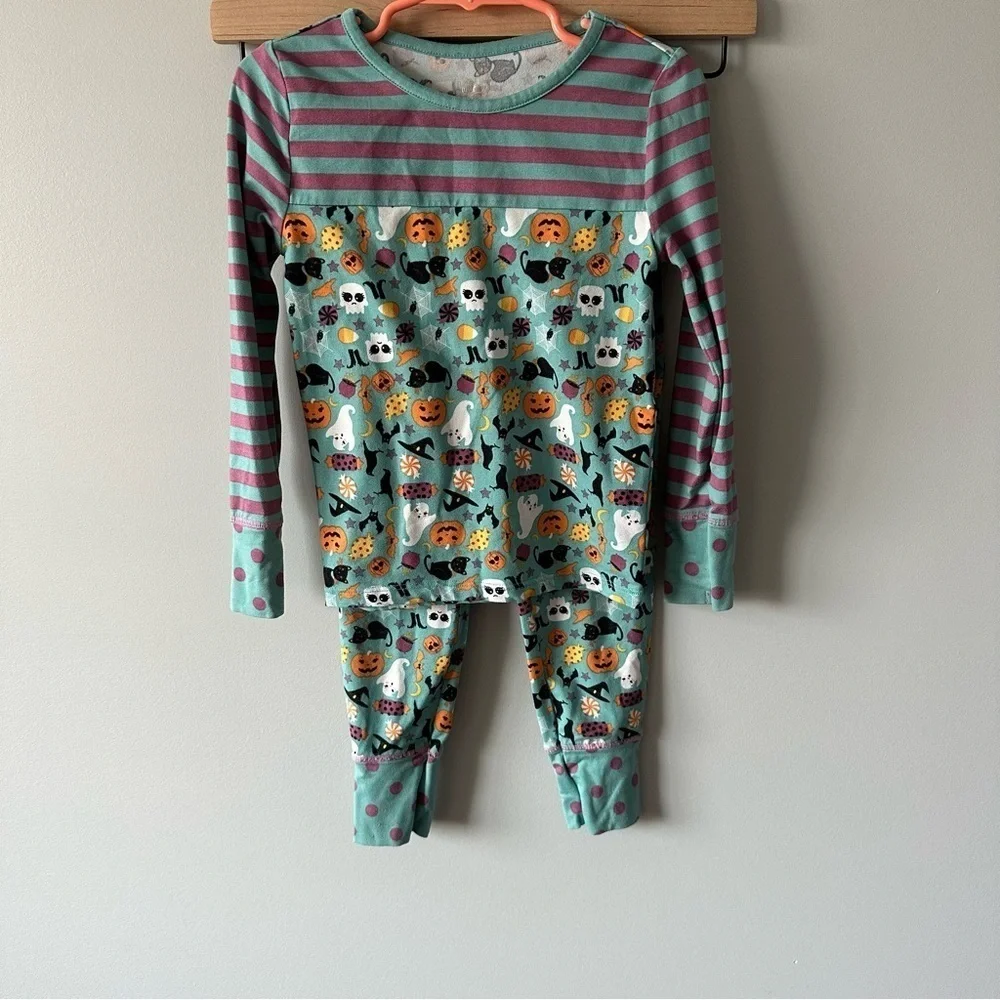 Matilda Jane Girls Moments with you Halloween Pajamas shirt and pants size 4